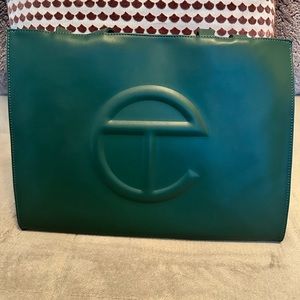 TELFAR MEDIUM DARK OLIVE TOTE BAG